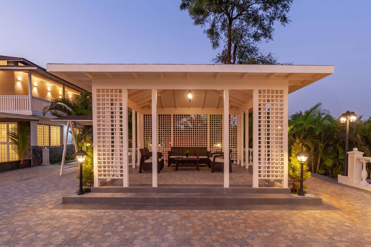 Stayvista'S Lake La Vie - Tranquil Lake-View Villa Amidst Farmland With Pool And Poolside Gazebo - Proximity To Sula Nashik Ngoại thất bức ảnh